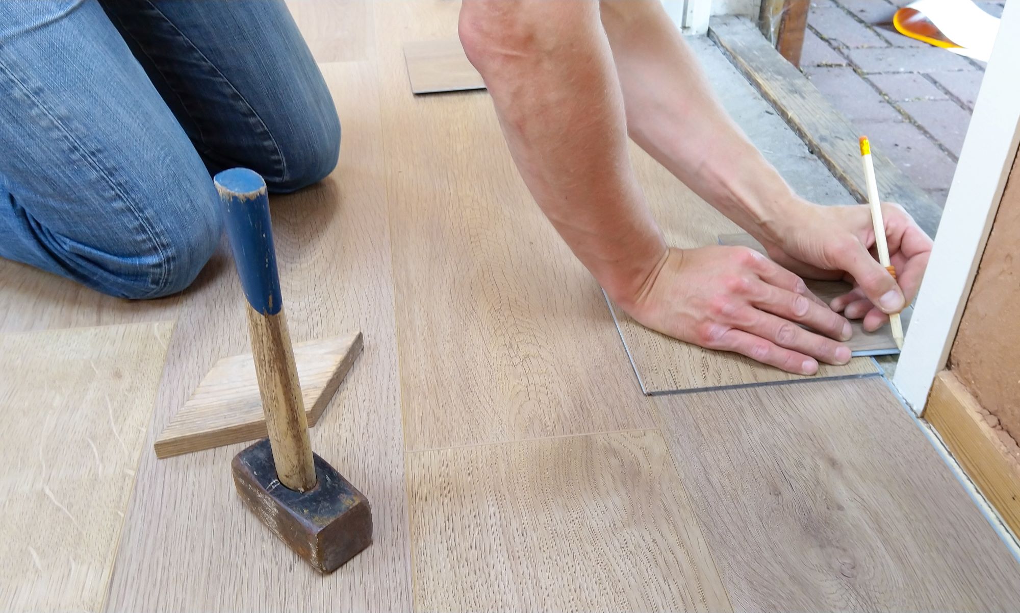 How to Install Hardwood Flooring in a Kitchen