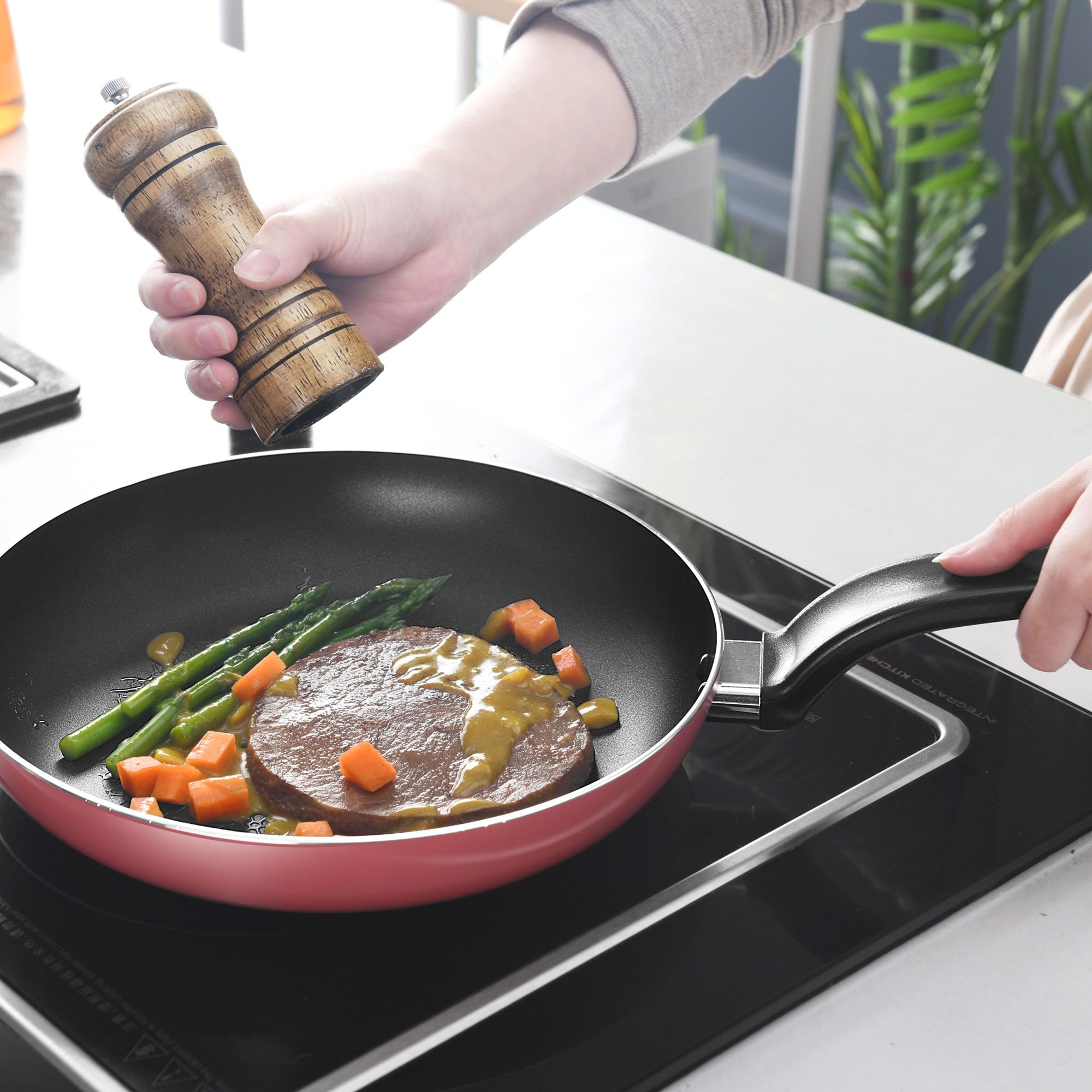Ways You’re Ruining Your Nonstick Pans