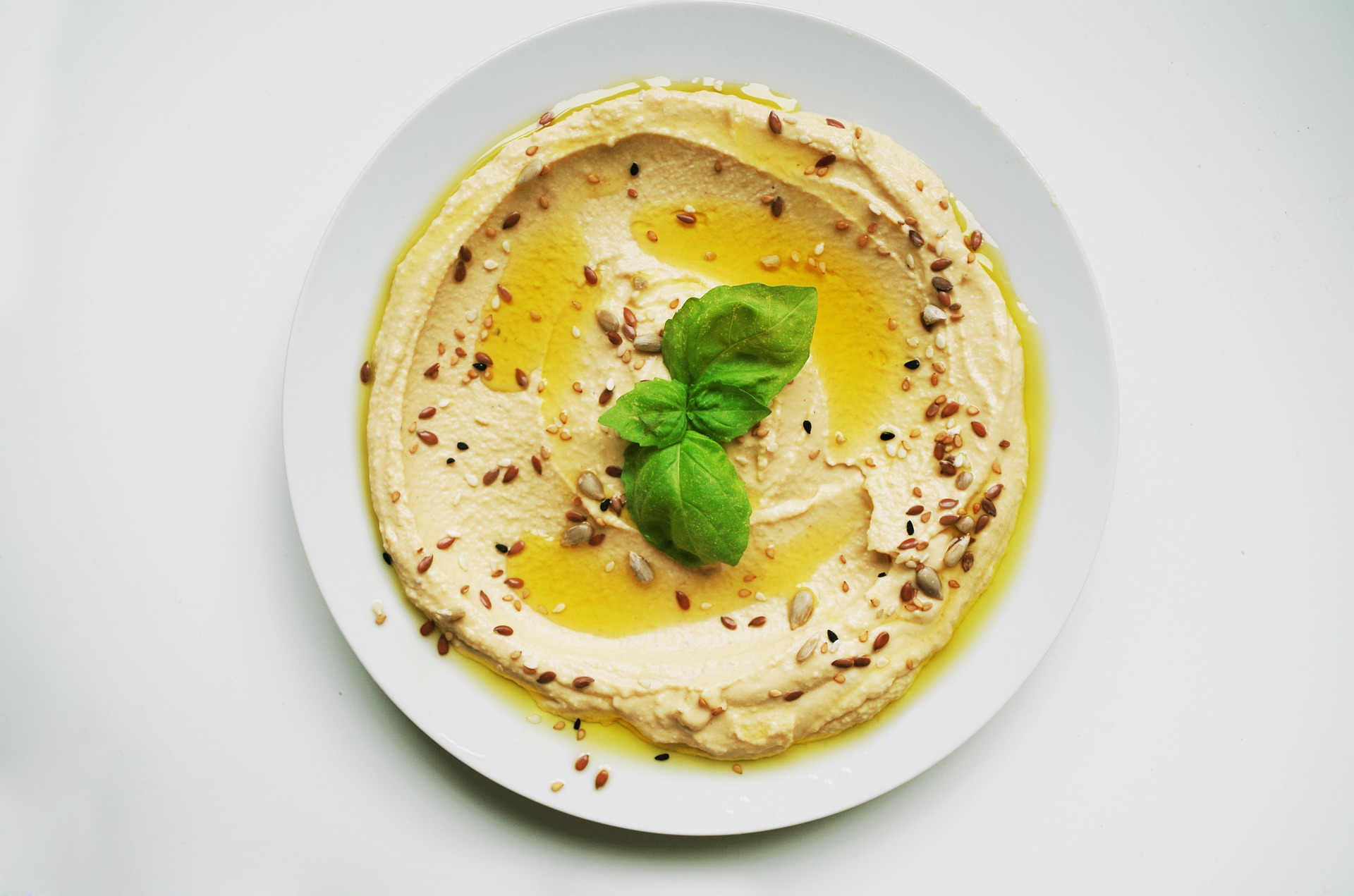 An Easy Hummus Recipe
