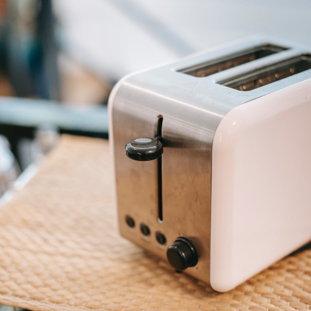 How to Clean a Toaster Cosmo Appliances