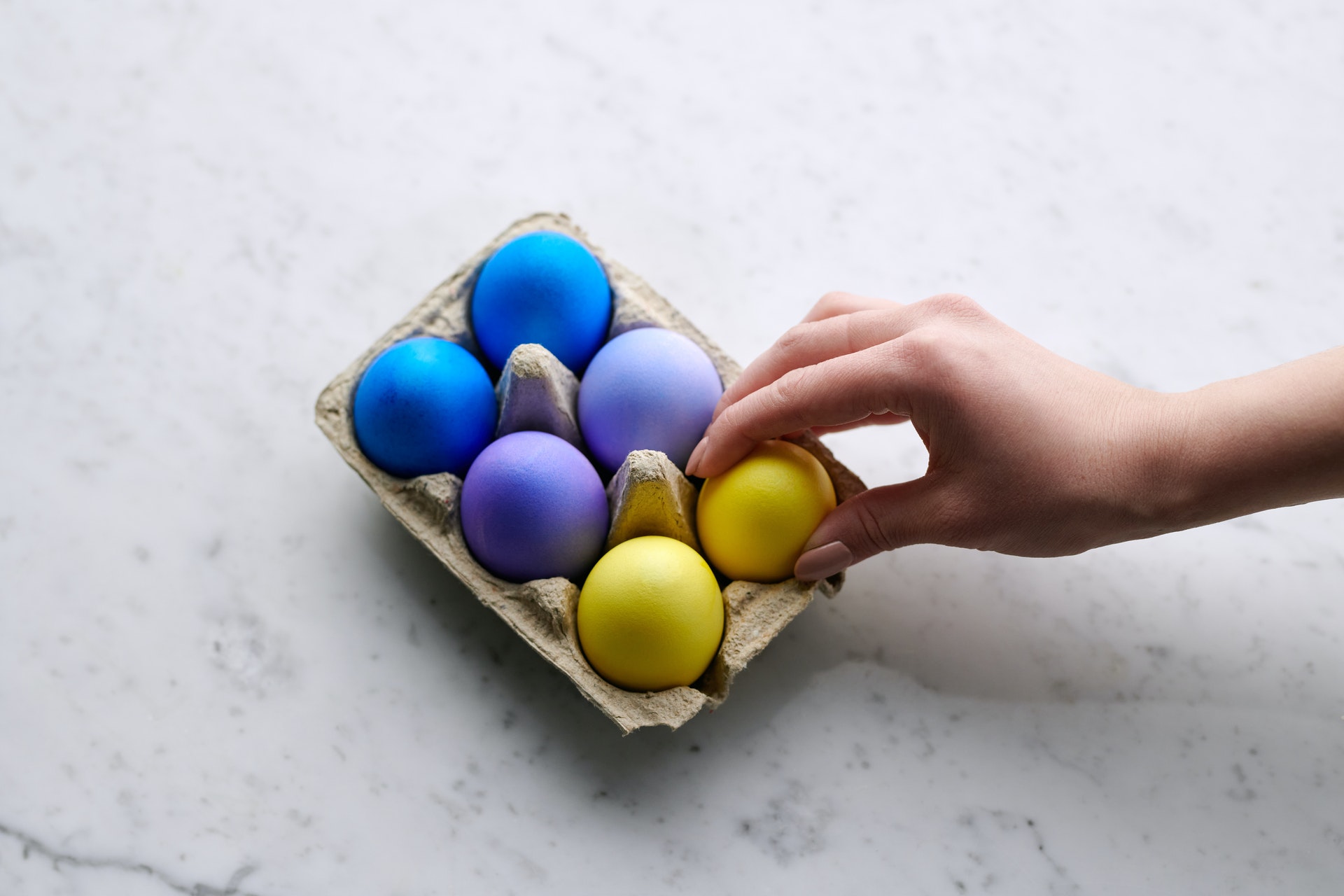 Coloring Easter Eggs Naturally