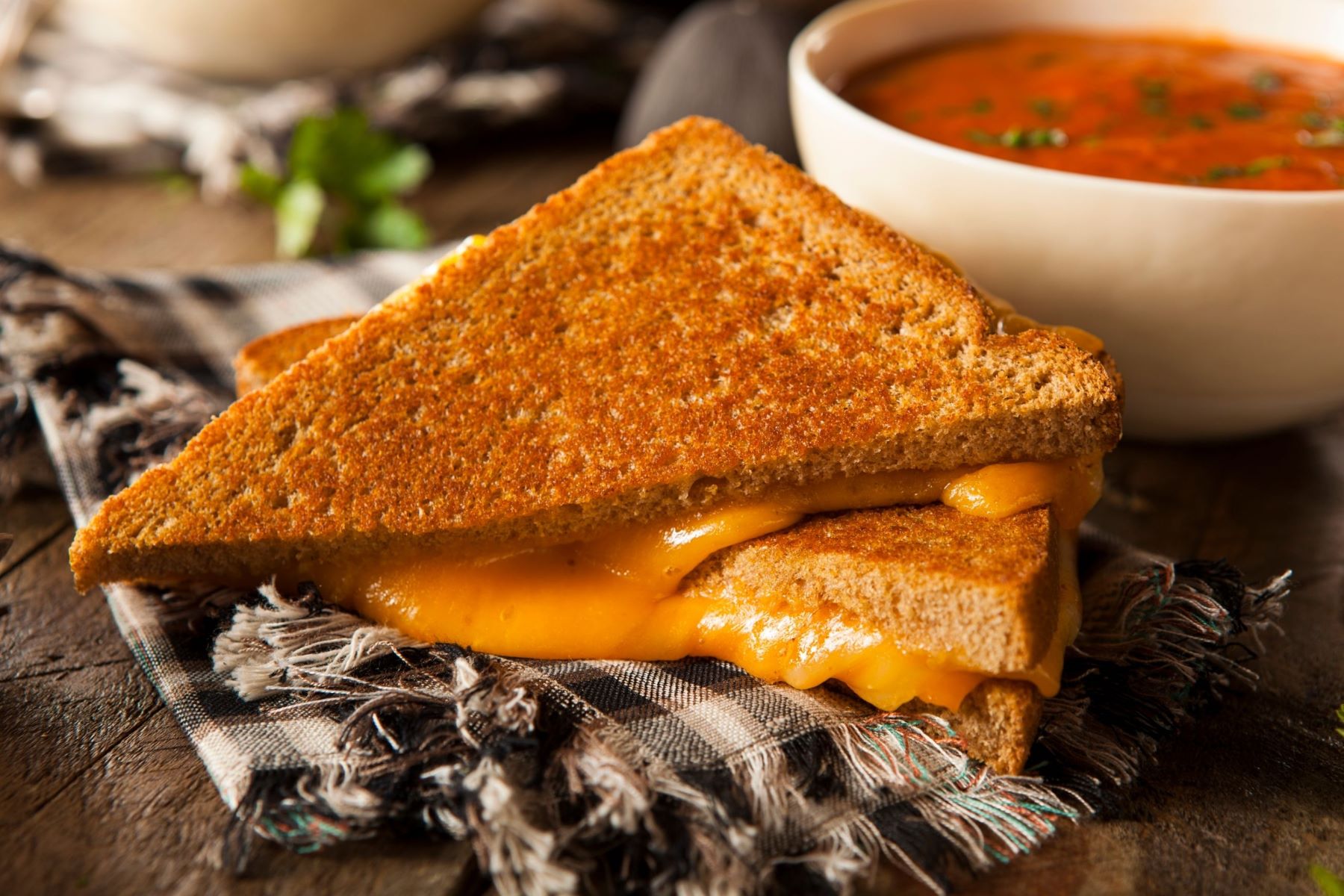 The Best Cheese for Grilled Cheese Cosmo Appliances