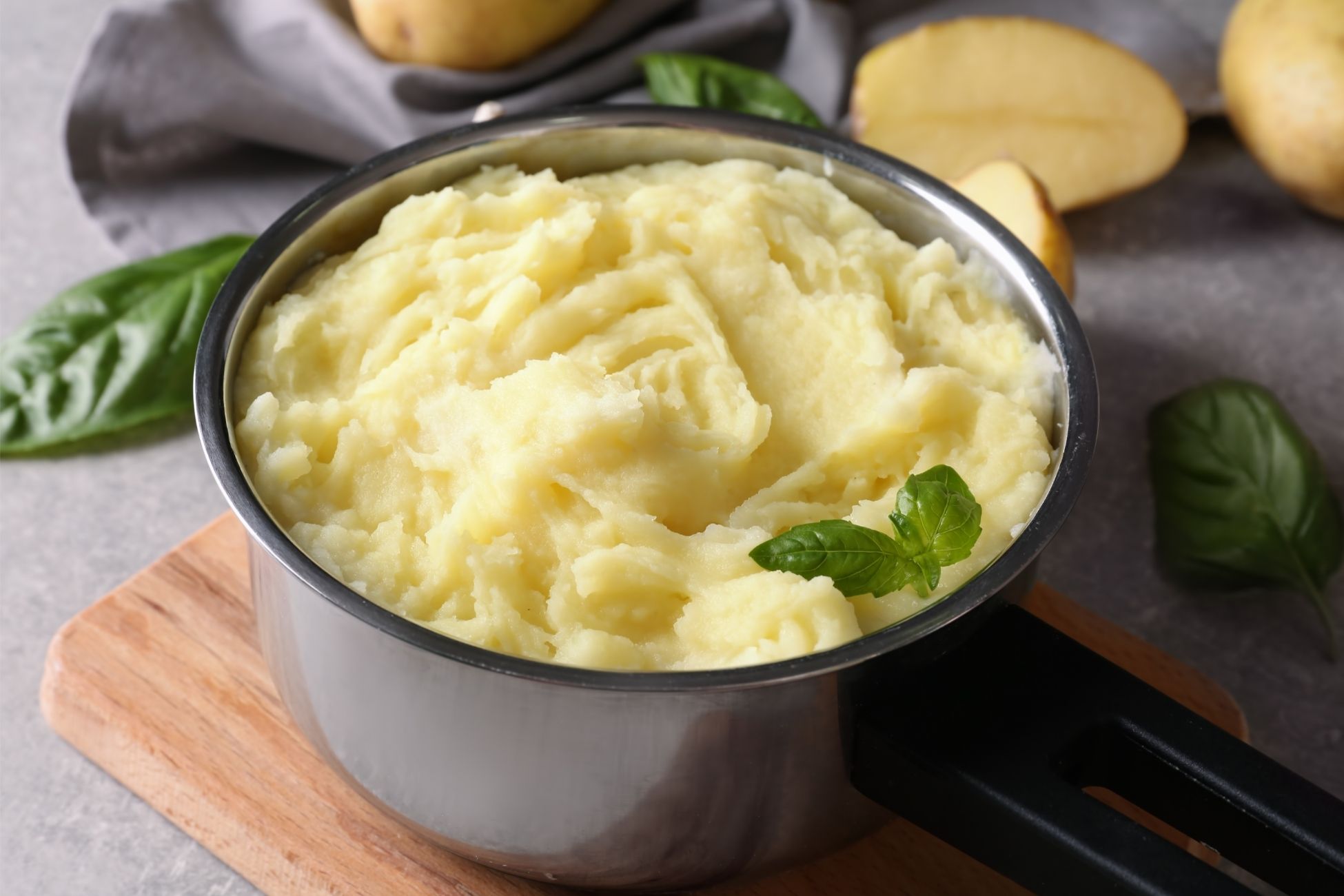 Easy Thanksgiving Mashed Potatoes