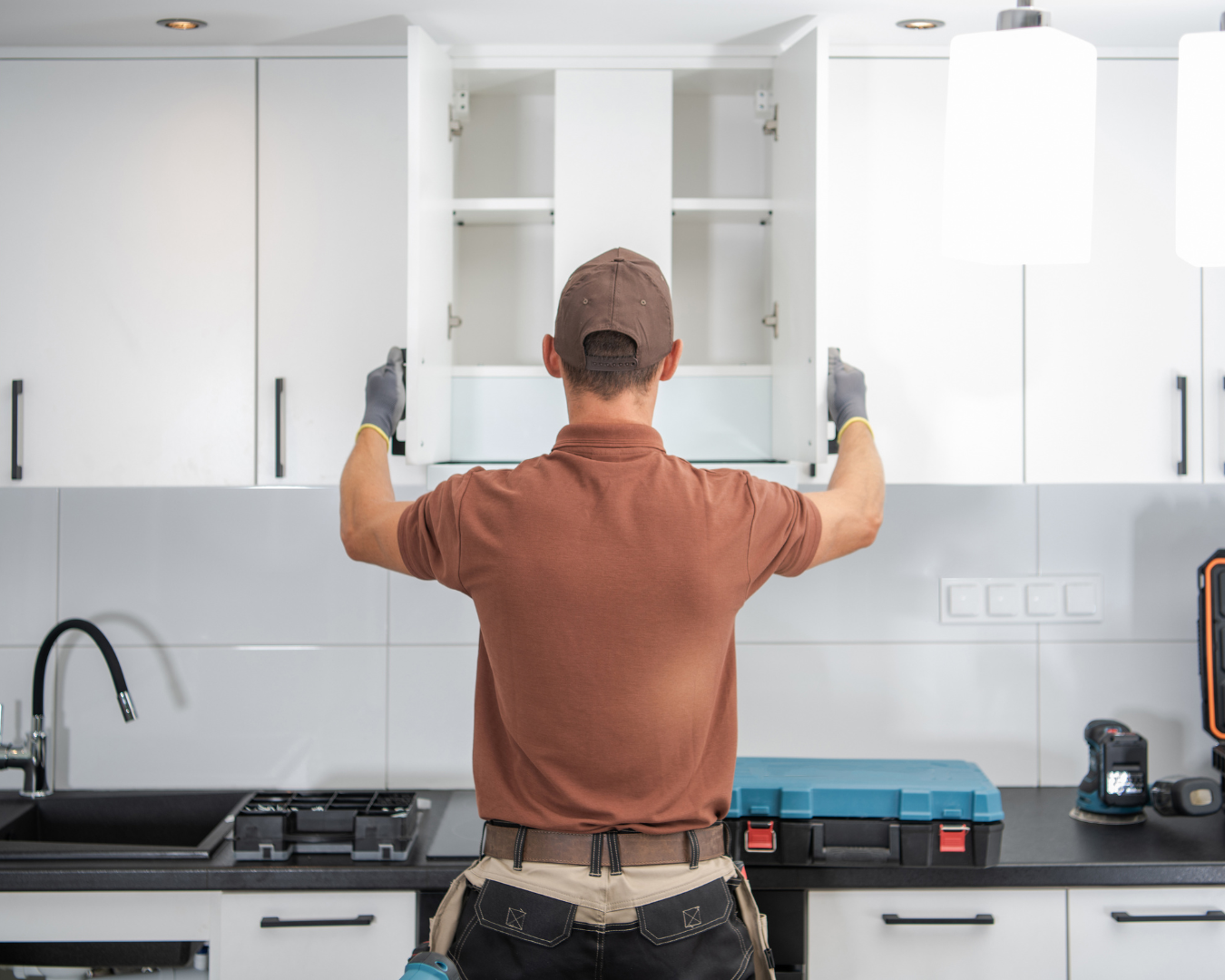 Cleaning and Maintaining Kitchen Cabinets: A Comprehensive Guide