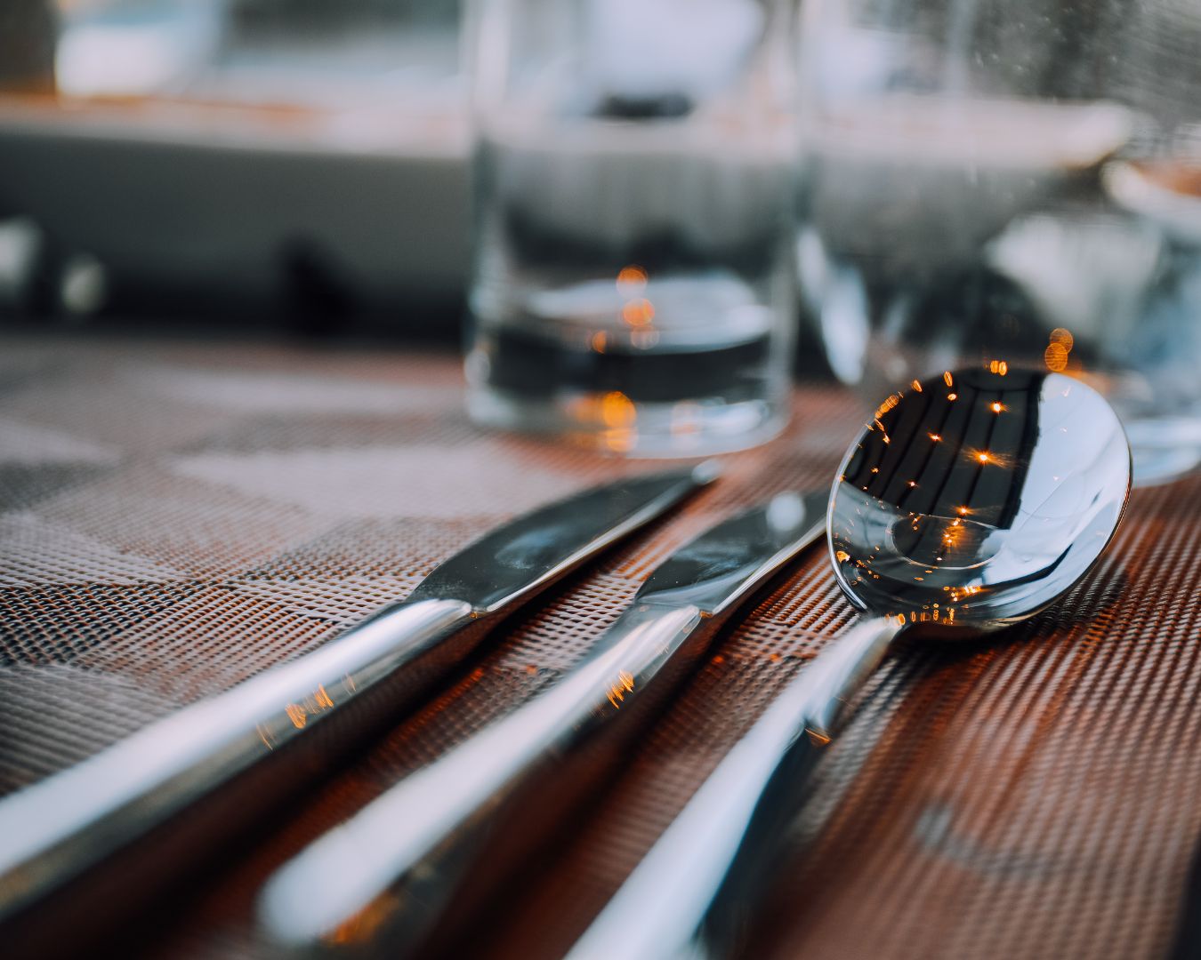 How to Clean and Polish Silverware: A Comprehensive Guide